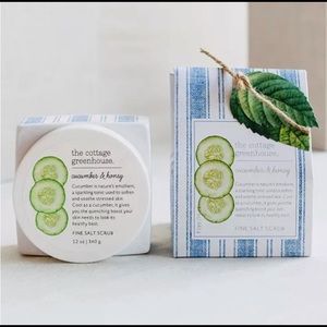 The Cottage Greenhouse Fine Salt Scrub